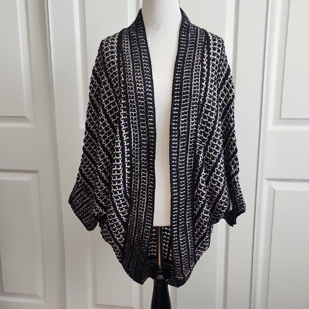 Chic Black and White Open Front Cardigan